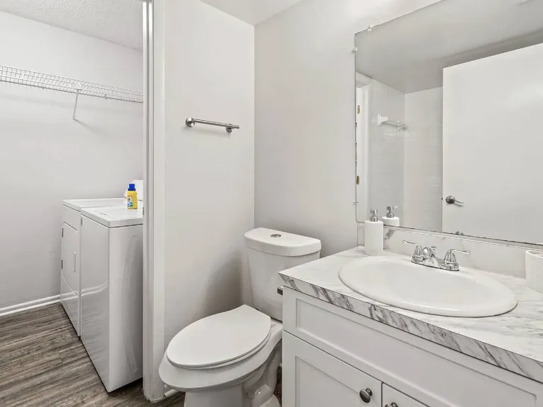 2570 Monica Ct — Photo 5
