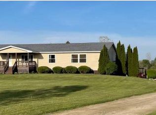 6558 Gosline Rd, Brown City, MI 48416