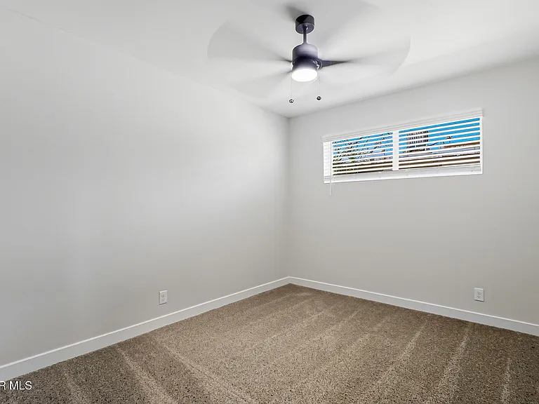 3408 Hixson St — Photo 10