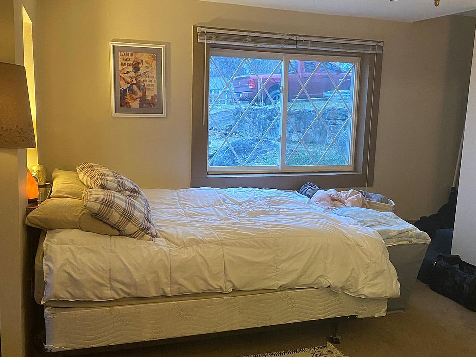 2nd image of 13 Grove Pl