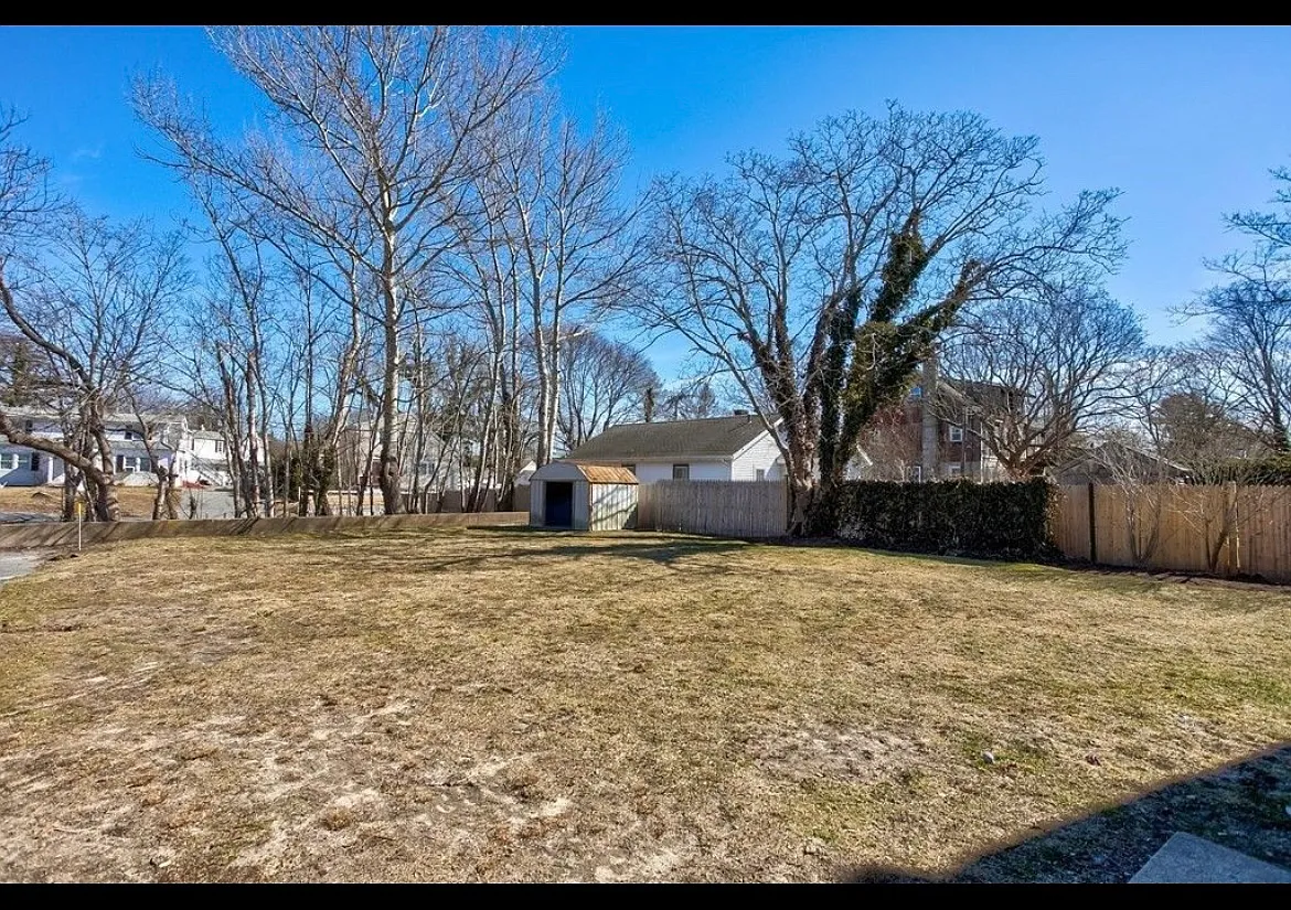 2 bed, 1.5 bath, 1014 sqft, $2,700 — Photo 1