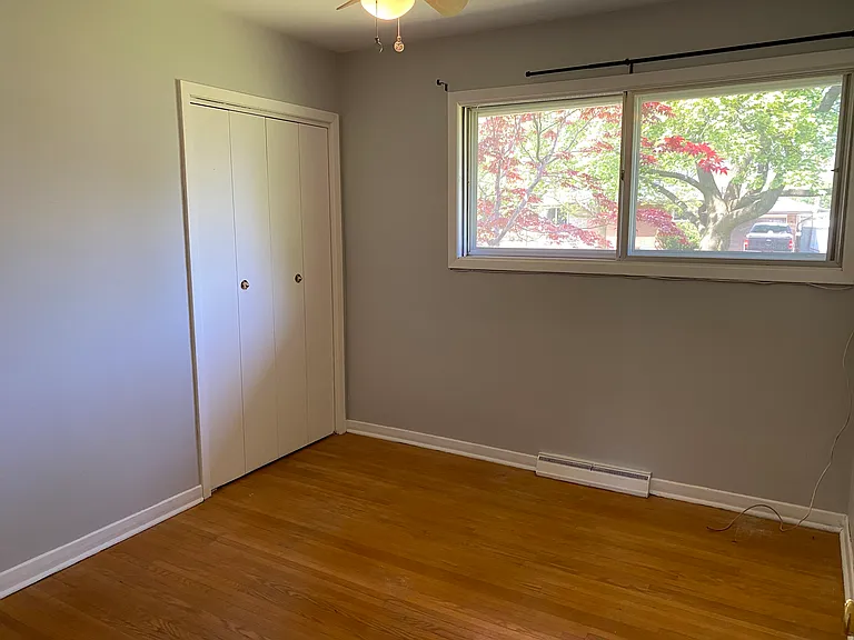 16 Victor Blvd #UPPER — Photo 31