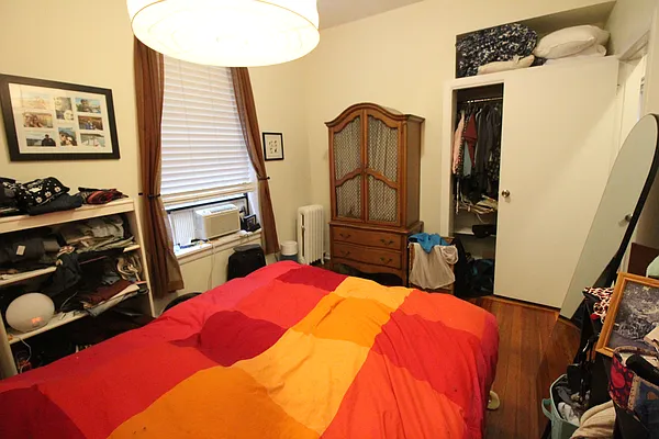 Rented by Luxor Homes & Investment Realty | media 32