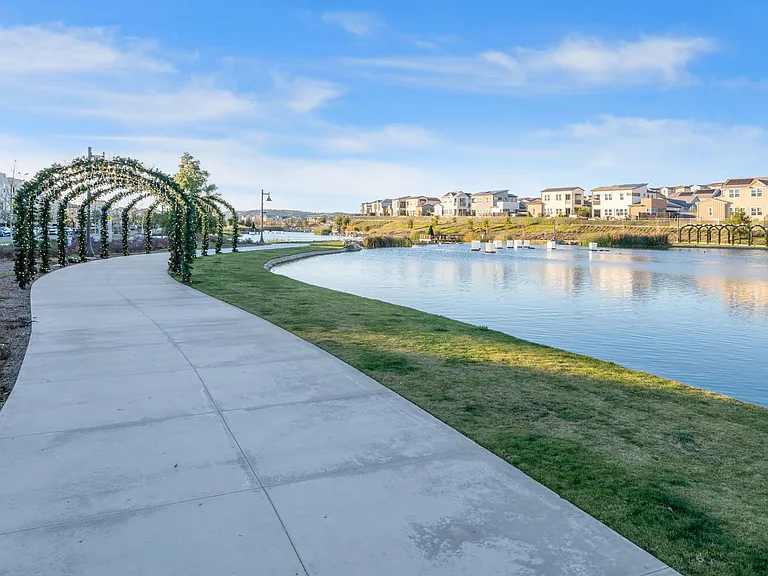 45 Stetson Way — Photo 36