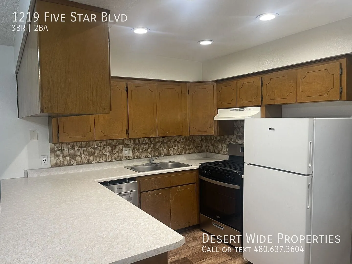 Park like setting for this freshly remodeled 3 bedroom 2 bath home — Photo 4