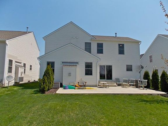 4th image of 8901 Emerald Hill Dr