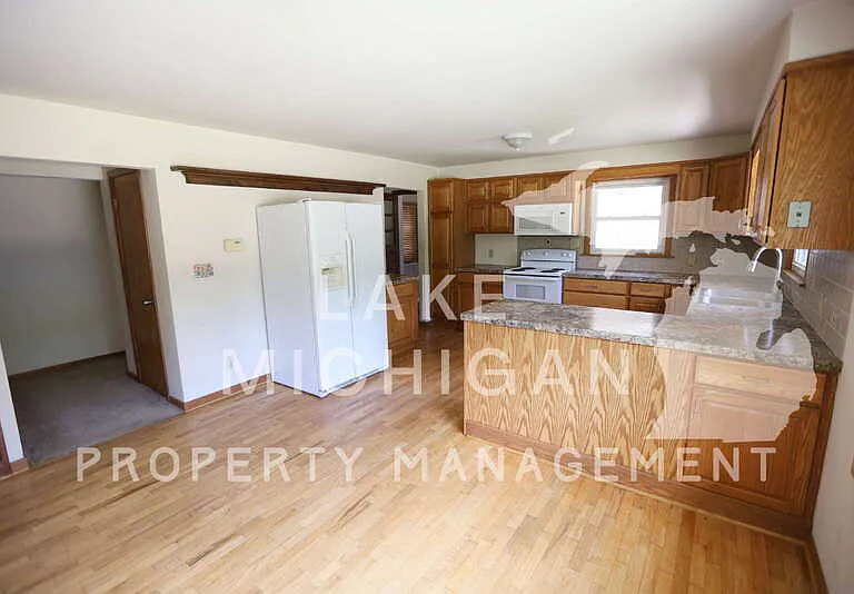 3108 Ottogan St — Photo 3