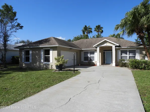 4825 47th Ct, Vero Beach, FL 32967