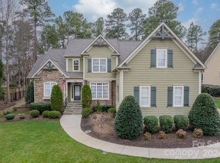 4488 Rustling Woods Dr, Denver, NC 28037