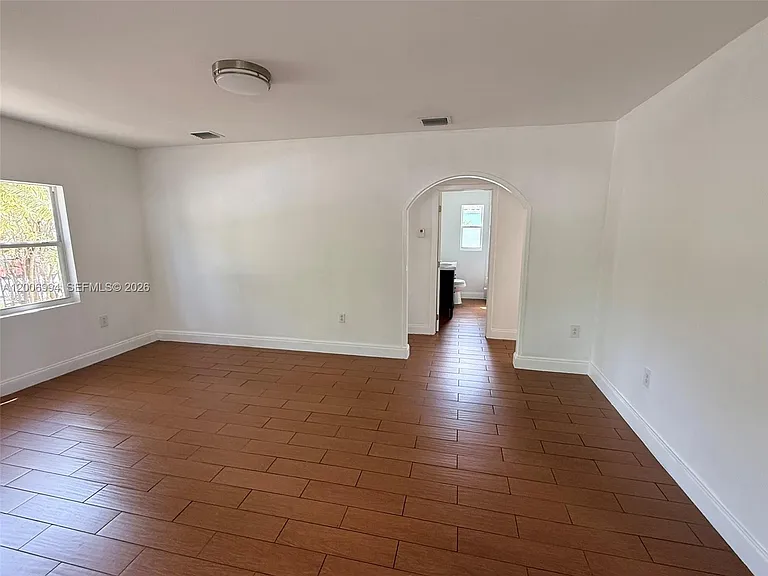 294 NE 57th St #2 — Photo 14