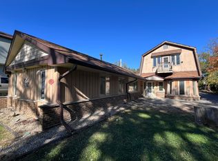 1700 E Forest Ave, Des Plaines, IL 60018