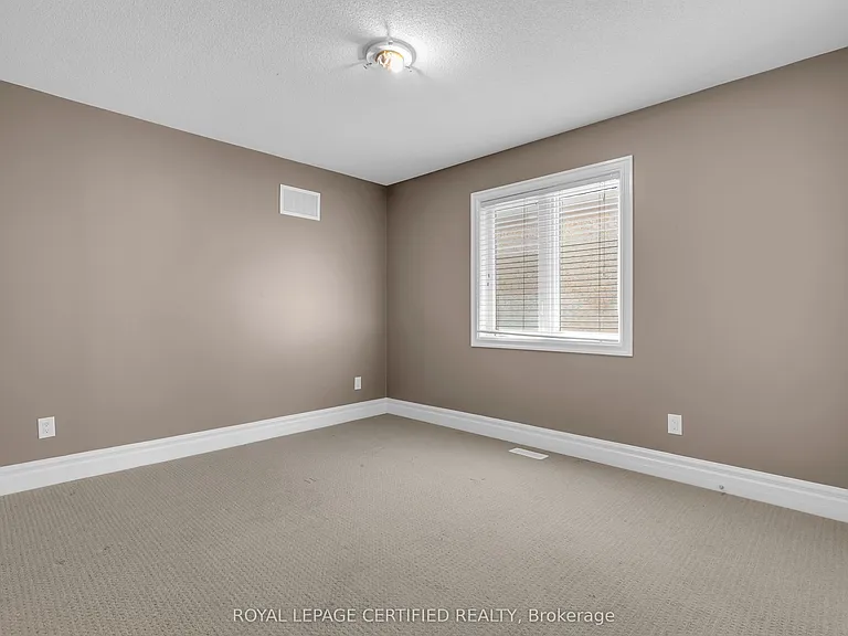 6 Cachet Ct — Photo 35