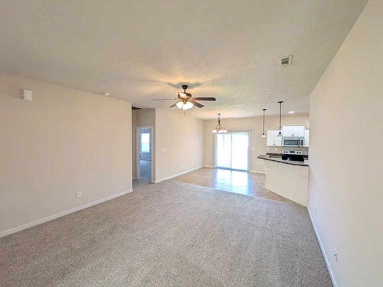 859 Westlawn Dr — Photo 9