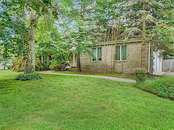 4th image of 1191 Cynthia Ln