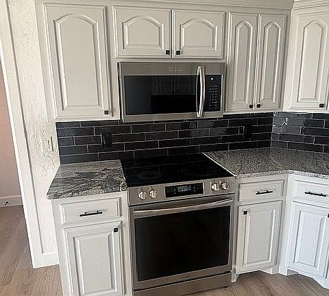 Over-the-Range Mic w/Vent