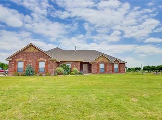 4420 Sundance Ln, Newalla, OK 74857