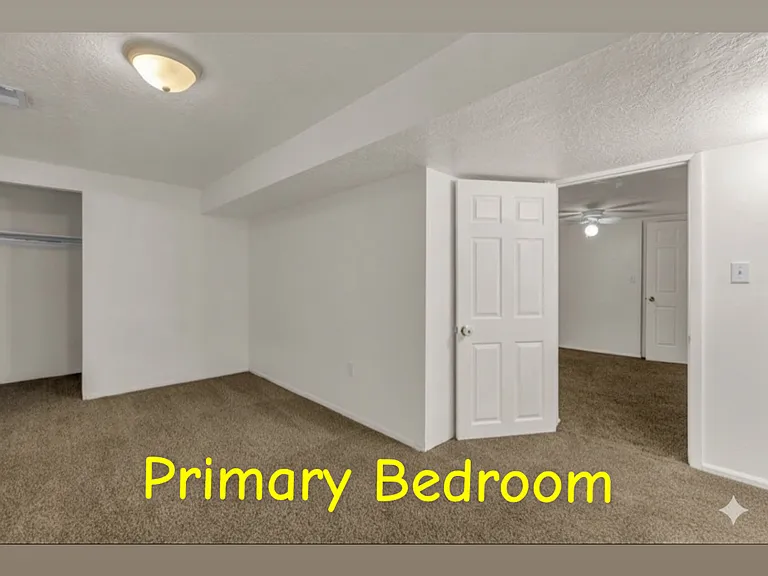 2321 W Harvest Ln — Photo 9