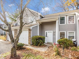 95 S Renaissance Ln, New Brunswick, NJ 08901
