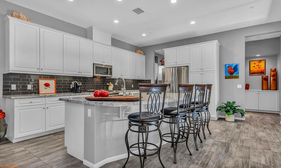 1st image of 51093 Santoni Ct