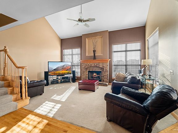 3rd image of 24823 Ironwood Ct