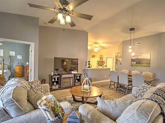 5th image of 4785 Arbor Ct