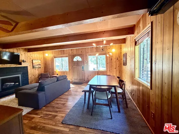 25470 Scenic Dr, Idyllwild, CA 92549