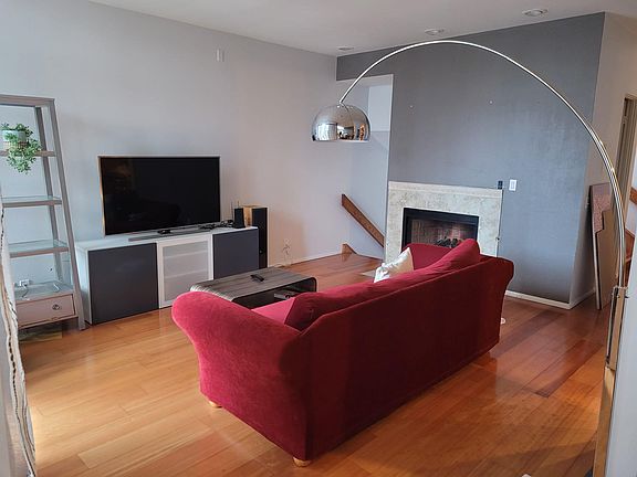 3rd image of 484 E California Blvd APT 17