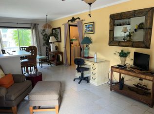 107 Queens Rdg, Christiansted, VI 00820