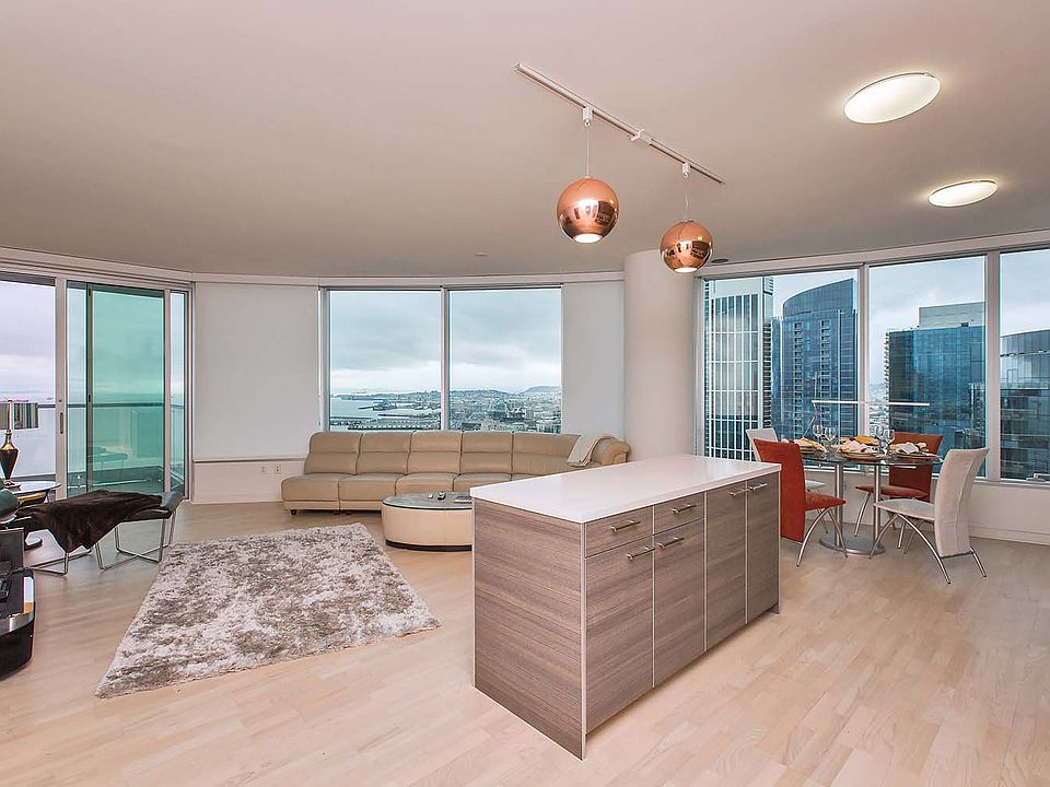 1st image of 338 Spear St Unit 39D