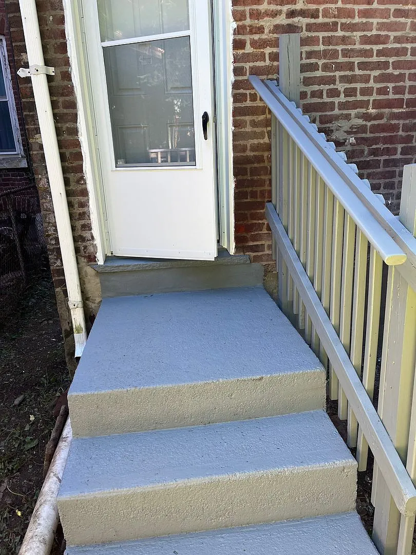 Move in ready — Photo 4