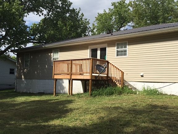 2340 Spring Place Rd - Back