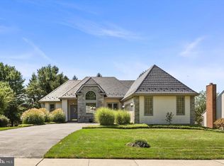 3372 Overview Dr, York, PA 17406