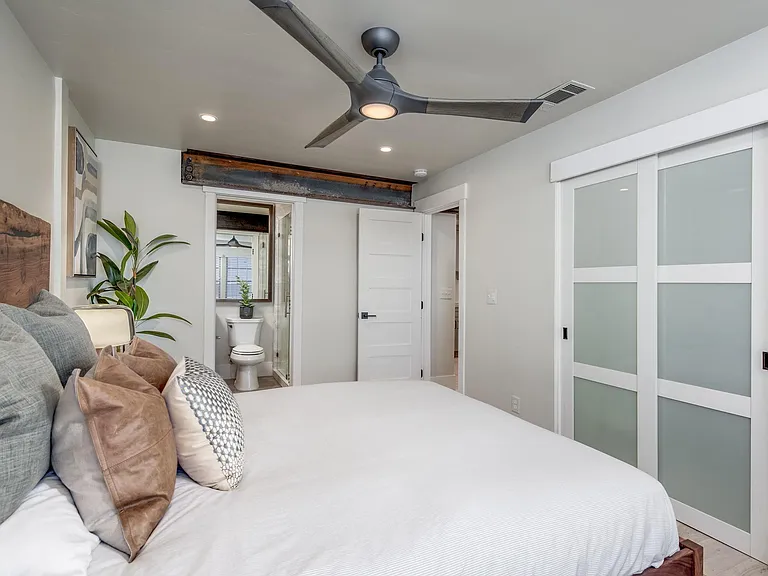 Luxury Spaces — Photo 256