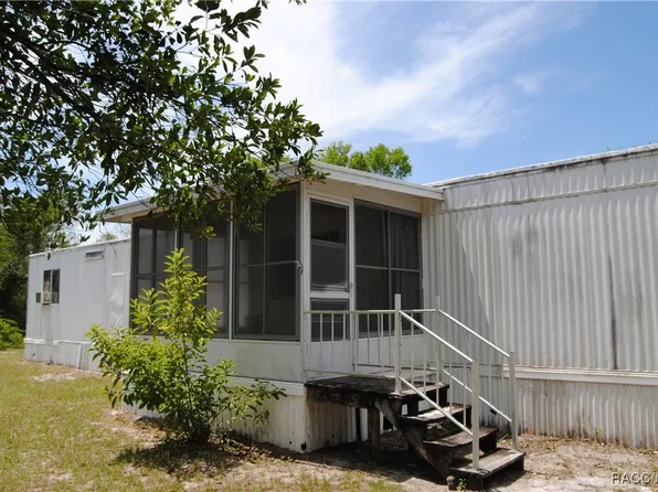 5270 W Glenbrook St, Homosassa, FL 34446