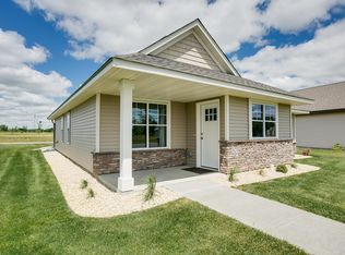 639 Taft Loop S, Cambridge, MN 55008