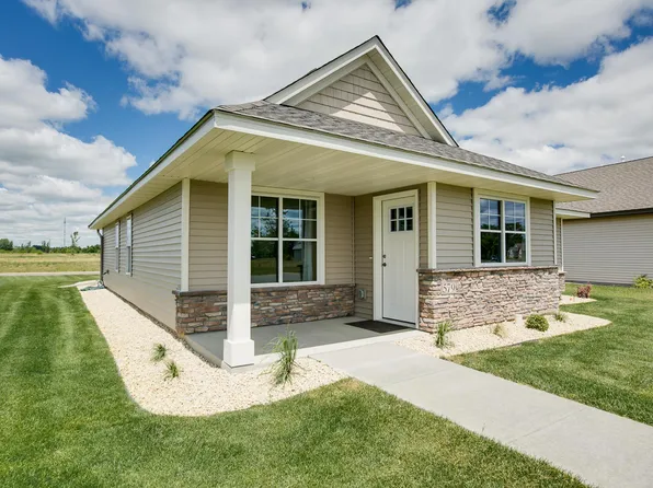 639 Taft Loop S, Cambridge, MN 55008