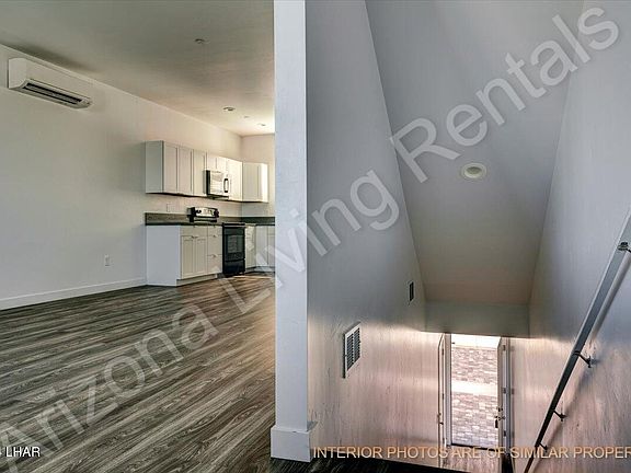 4th image of 2132 Moyo Dr #C102