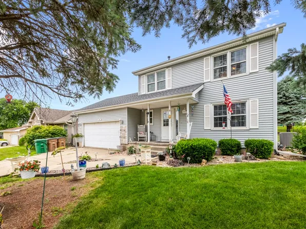 1441 E 20th St, Norwalk, IA 50211