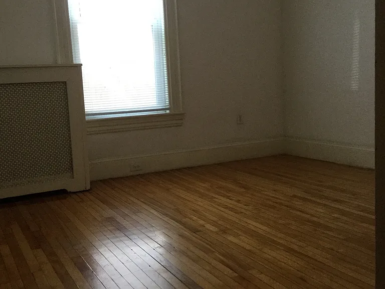 8A Loring Ave — Photo 11