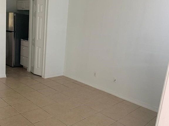 5th image of 4629-4631 29th St SW