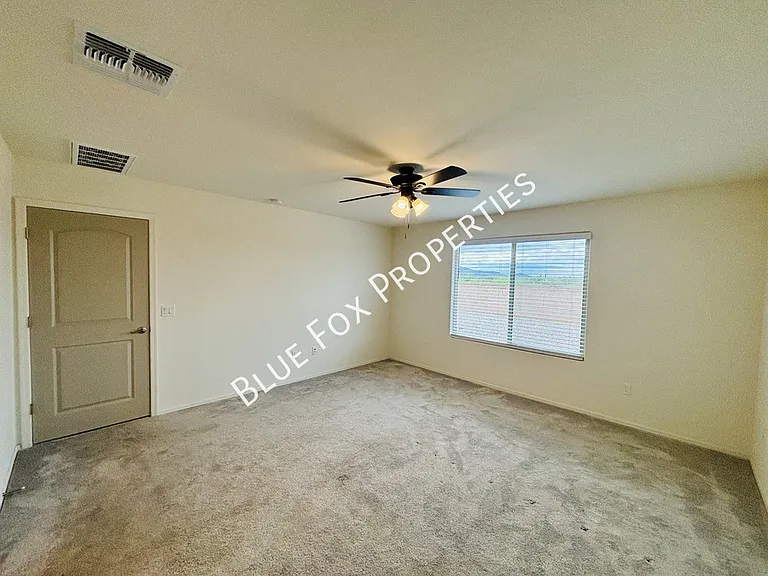 6563 W Camino Pizarro — Photo 9
