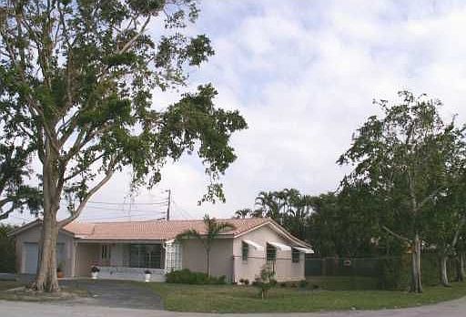 1st image of 5280 NE 16th Ave