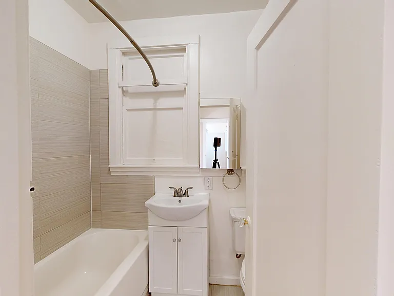 755 O'Farrell Street — Photo 4