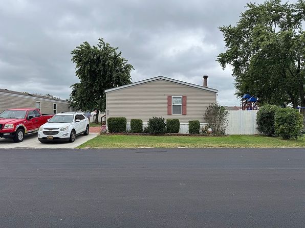 203 Avon Village Dr