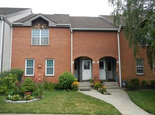 34 Greenmeadow Dr, Babylon, NY 11702