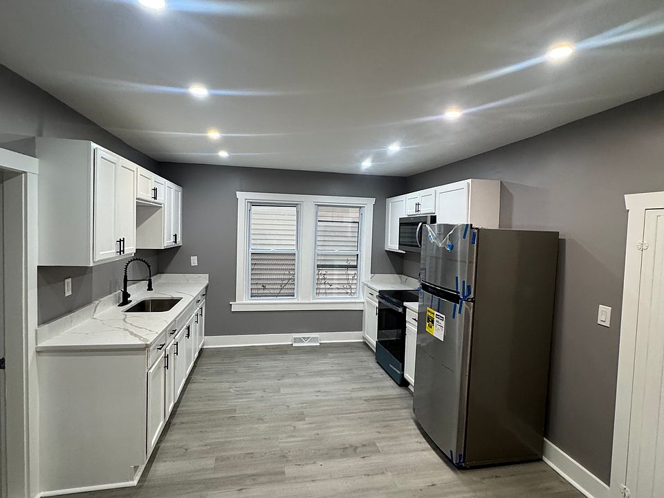 1st image of 75 Winthrop Ave #1