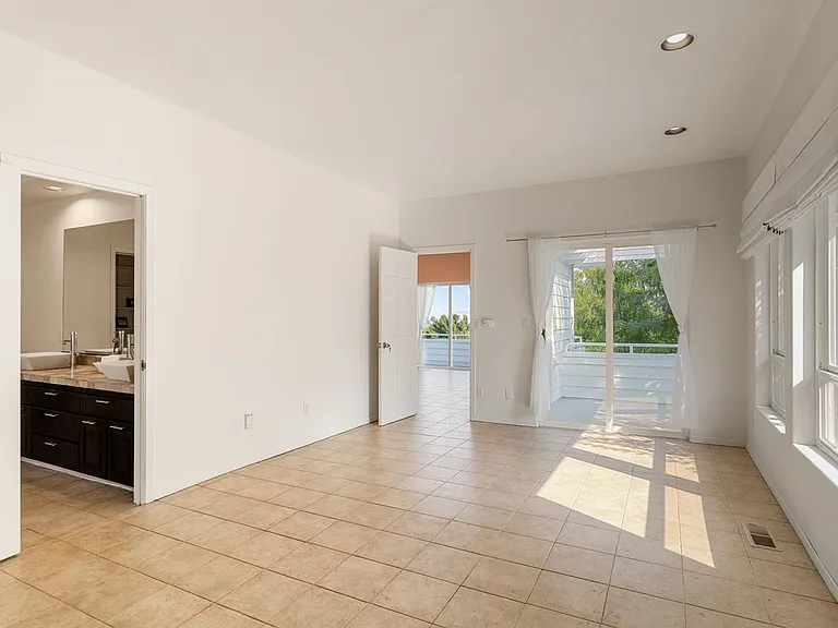 301 Canyon Pl — Photo 15
