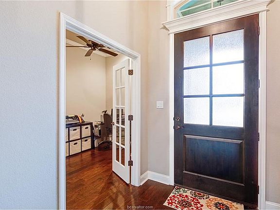 5th image of 15749 Timber Creek Ln
