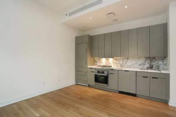 Rented by Corcoran | media 2