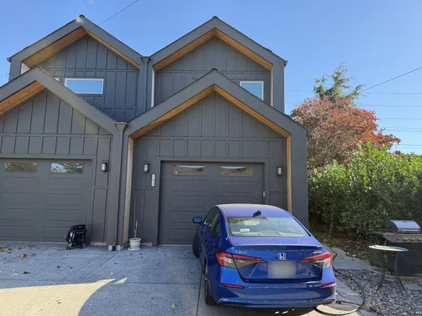 22035 SE Ash St, Gresham, OR 97030